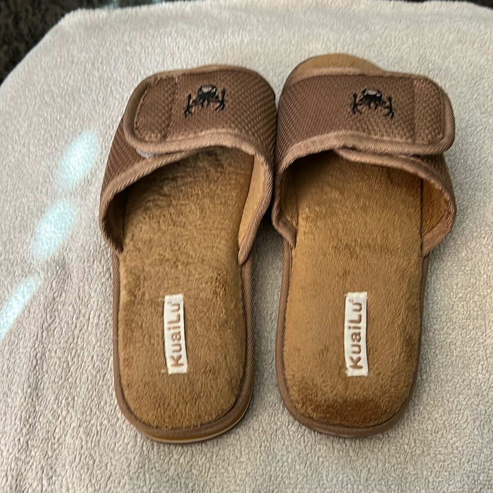Women’s slides